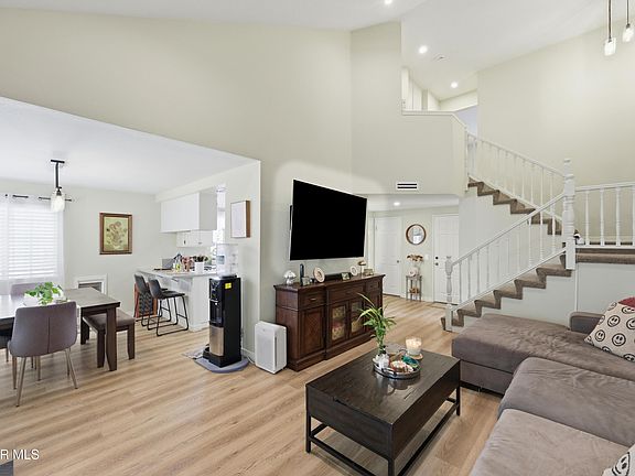 5th image of 2746 Lemon Dr