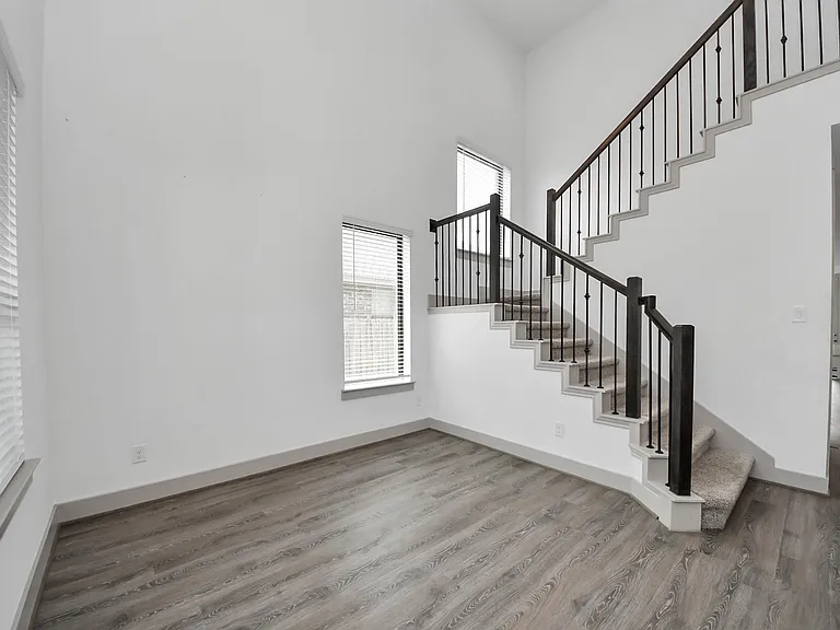 1567 Harvest Vine Ct — Photo 15