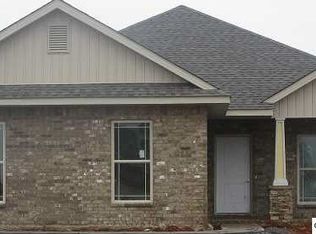 102 Brookslanding Dr, Huntsville, AL 35811