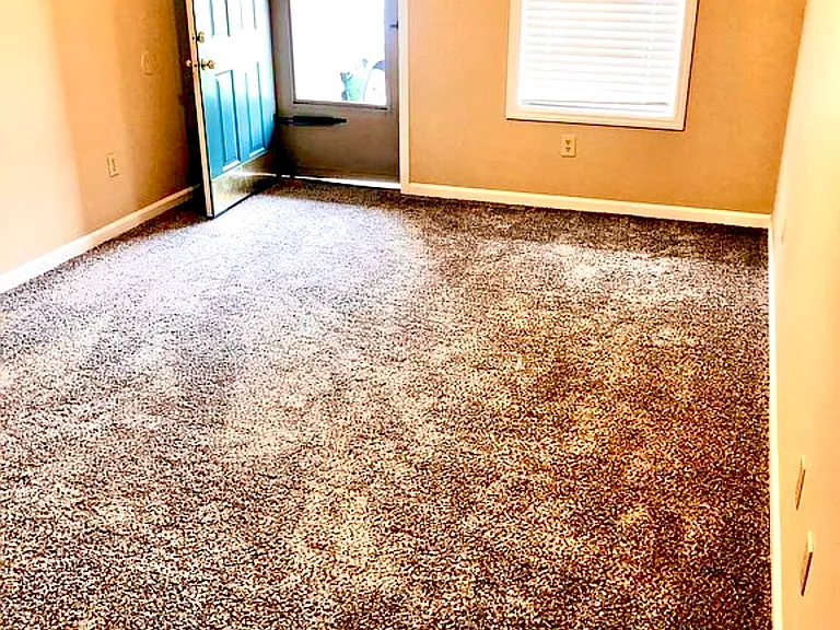 1040 Blackwell Ct #1 — Photo 7