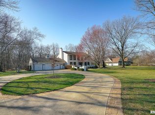 11815 N Hickory Grove Rd, Dunlap, IL 61525