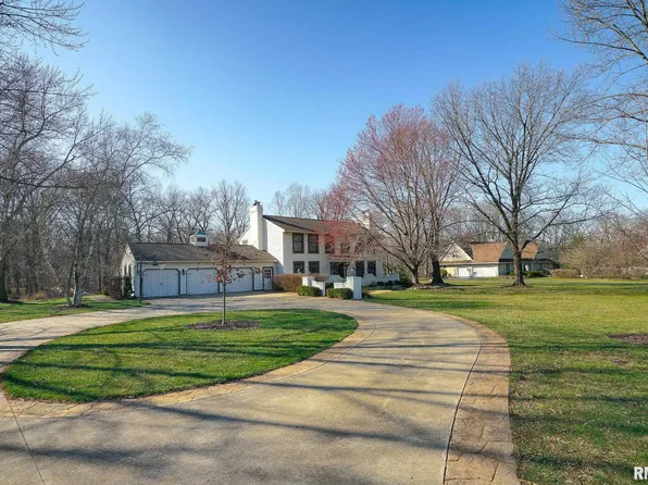 11815 N Hickory Grove Rd, Dunlap, IL 61525