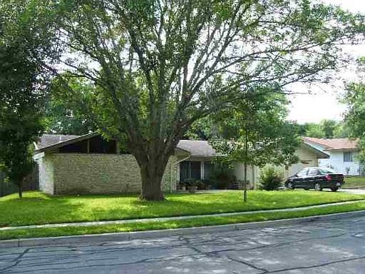 2nd image of 7819 SUN FOREST DR