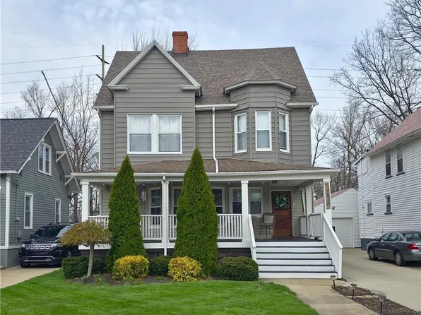 18810 Sloane Ave, Lakewood, OH 44107