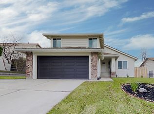 7709 Black Bear Dr, Antelope, CA