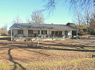 640 Witt Store Rd, Russellville, AL 35654