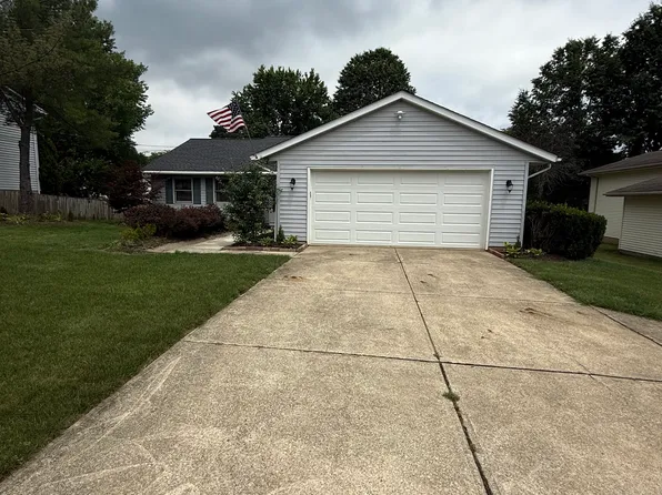 1775 Glenwood Dr, Twinsburg, OH 44087