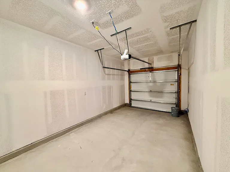 4067 Pendragon Cir — Photo 30
