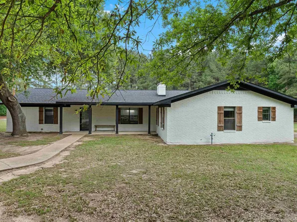 2223 Fm 1794 E, De Berry, TX 75639