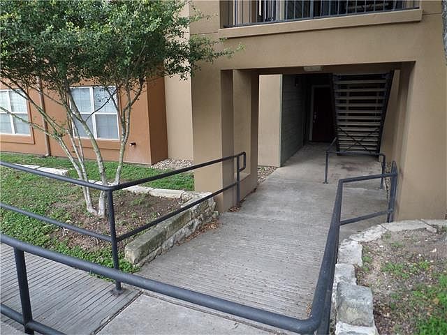 1st image of 6810 Deatonhill Dr #3102