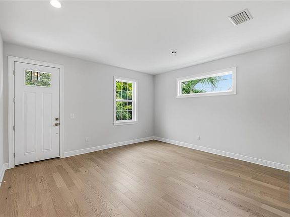 5th image of 3905 W Tacon St