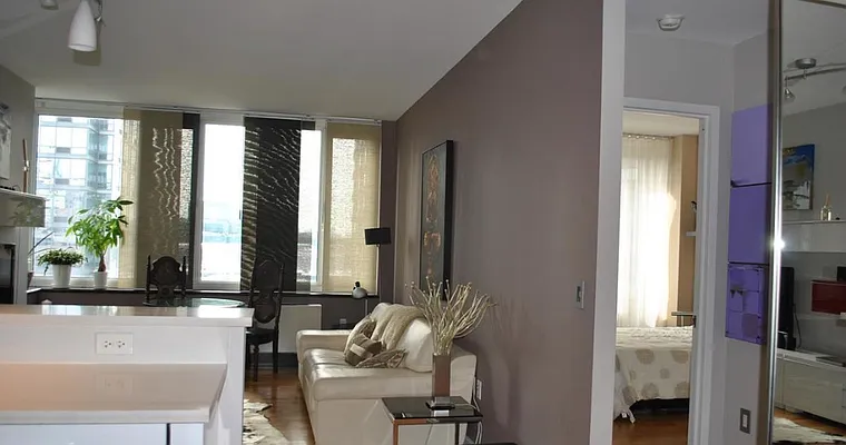 Rented by Batra Group Inc | media 26