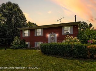 1800 S College Rd, Mason, MI 48854