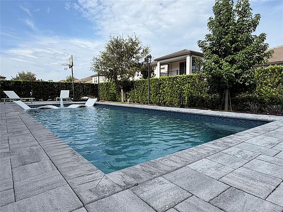 3rd image of 8024 LEAF GROVE CIRCLE CIRCLE