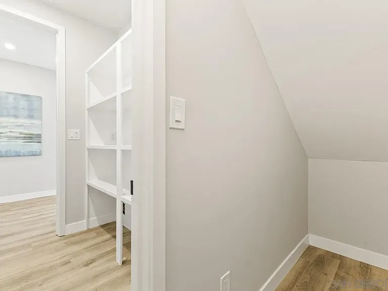 254 Donax Ave — Photo 4