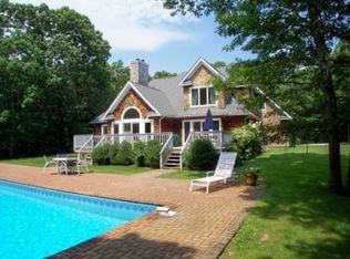 100 Old Stone Hwy, East Hampton, NY 11937