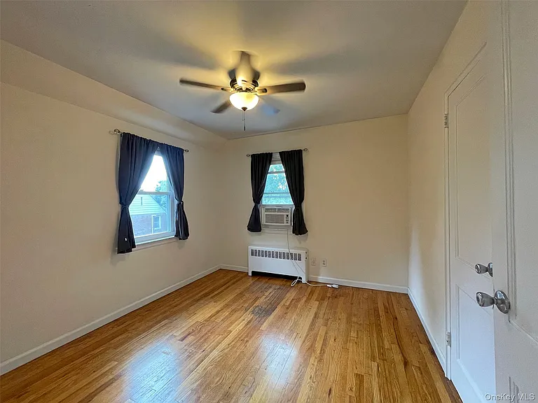 1058 Palmer Ave — Photo 11