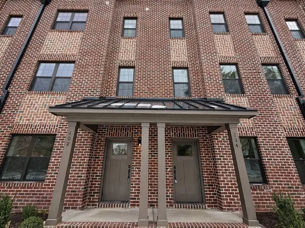 104 Lexington Ln, Southern Pines, NC 28387