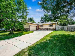 5731 Ayesbury Cir, Wichita, KS 67220