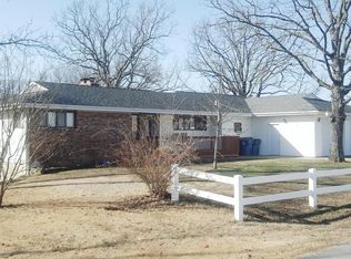 436 Santa Fe Dr, Forsyth, MO 65653