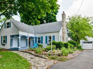 29 Maple St, Crystal Lake, IL 60014