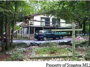 14 Goose Pond Rd, Lake Ariel, PA 18436