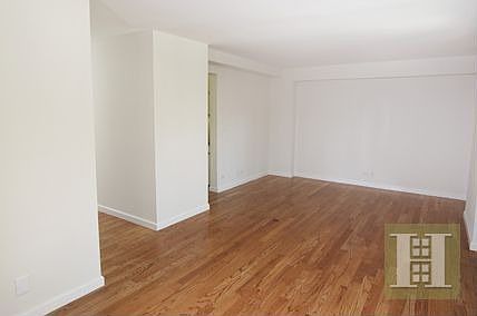 4th image of 100 W 93rd St APT 9A