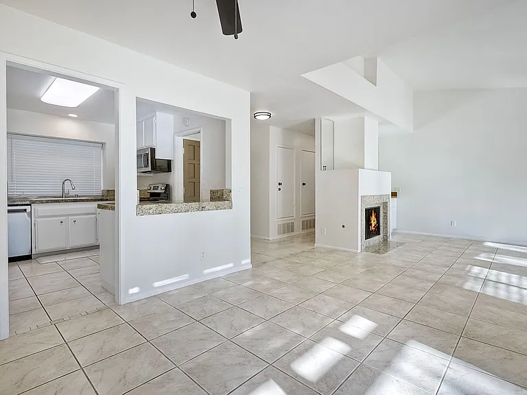 4131 Cyprus Island Ct — Photo 4