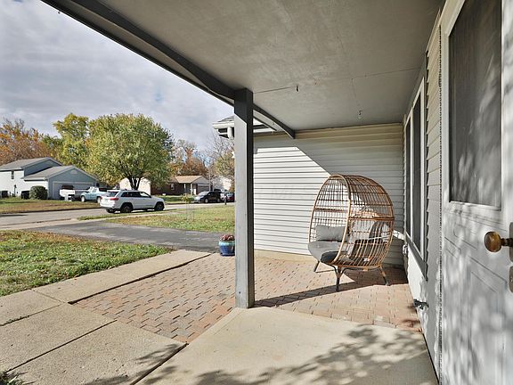 4th image of 6998 Wind River Dr