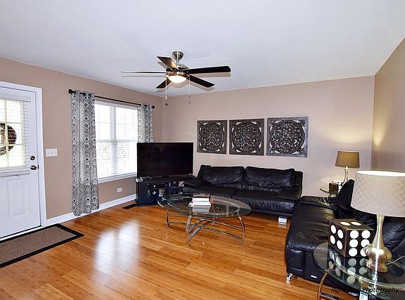 3rd image of 2032 Grayhawk Dr