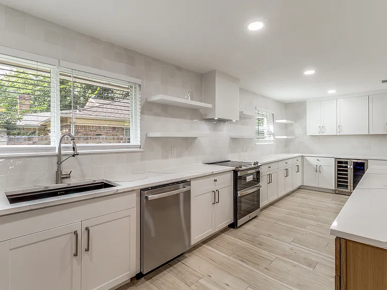 3222 Galahad Dr — Photo 8