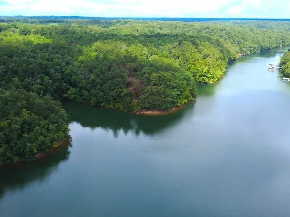 111 Quiet Cove Rd #0, Jasper, AL 35503