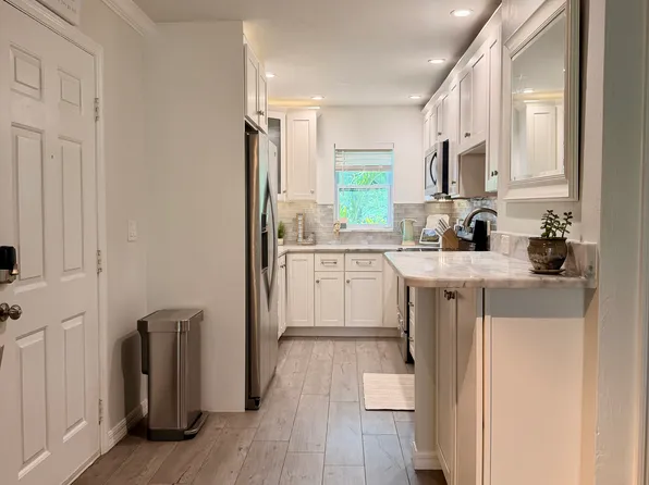 27227 Pullen Ave APT A28, Bonita Springs, FL 34135