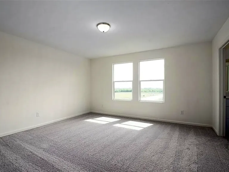 625 Delaware Ave — Photo 17
