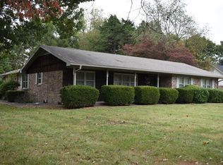 904 Ridgecrest Way, Bowling Green, KY 42104