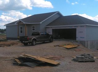 20 Cocoa Ln, Reeds Spring, MO 65737