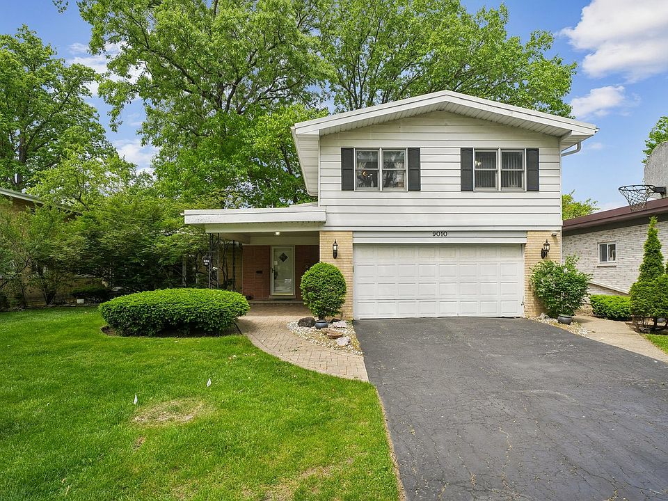 9010 Pottawattami Dr, Skokie, IL 60076 | Zillow