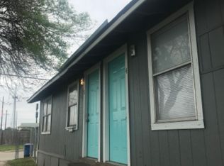 8125 Airlift Ave APT 5, San Antonio, TX 78227