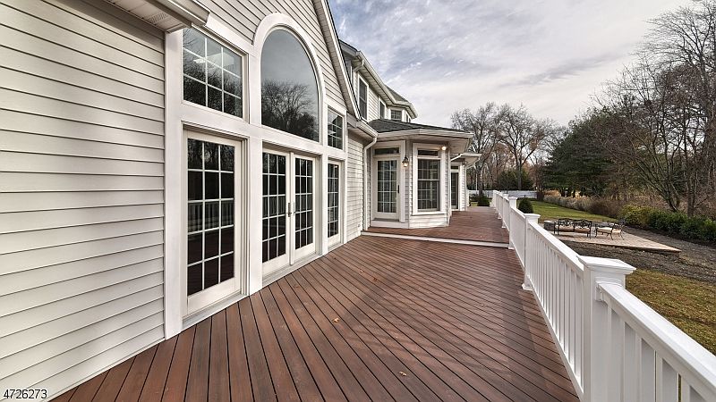 5 Lucy Ct, Pompton Plains, NJ 07444 | Zillow