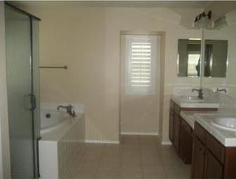 5th image of 15636 Brewer Ln