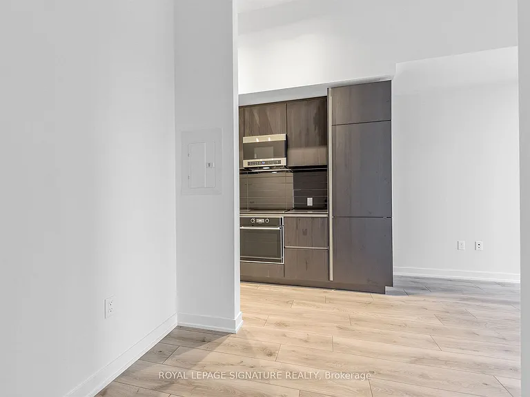 110 Broadway Ave #609 — Photo 18