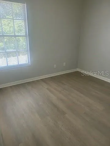 11301 Grandville Dr — Photo 16