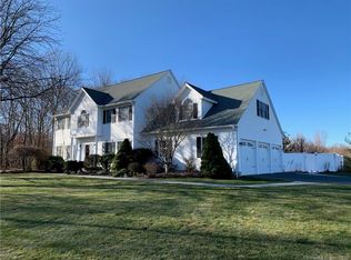 297 Valley View Rd, Thomaston, CT 06787