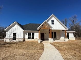 301 Arborview Dr, Weatherford, TX 76088