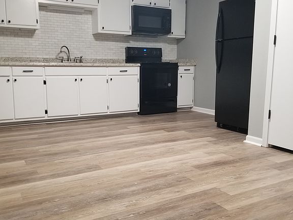 3rd image of 347 Broad St #9795a5222