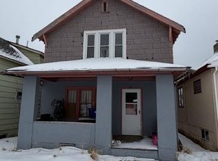312 2nd St, Nashwauk, MN 55769