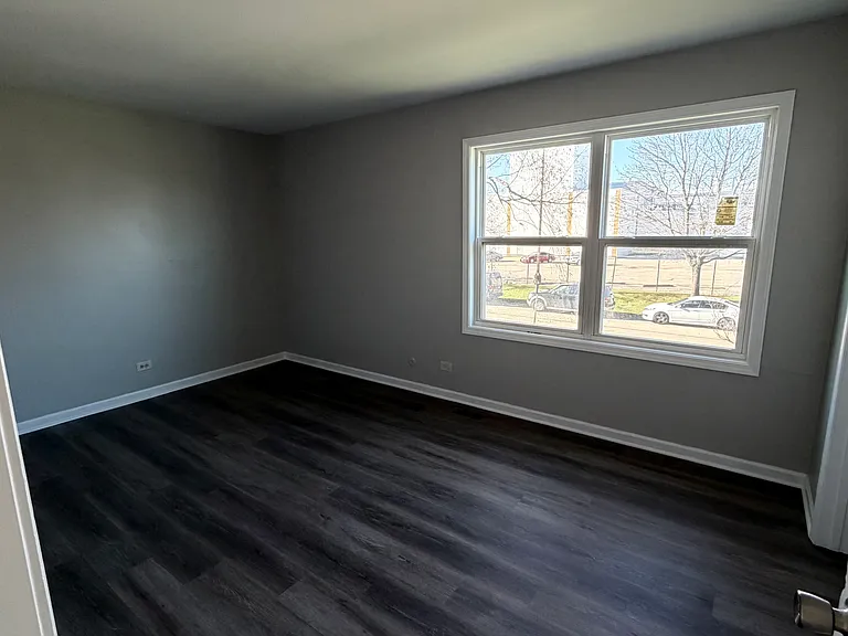 336 Somerset Ln — Photo 7