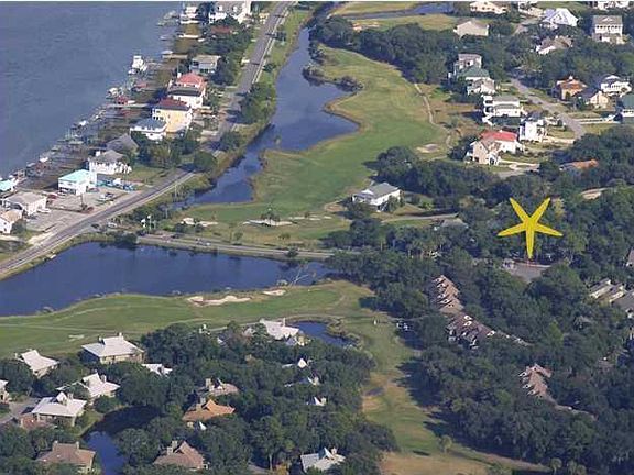 3rd image of 204 Sea Cloud Cir