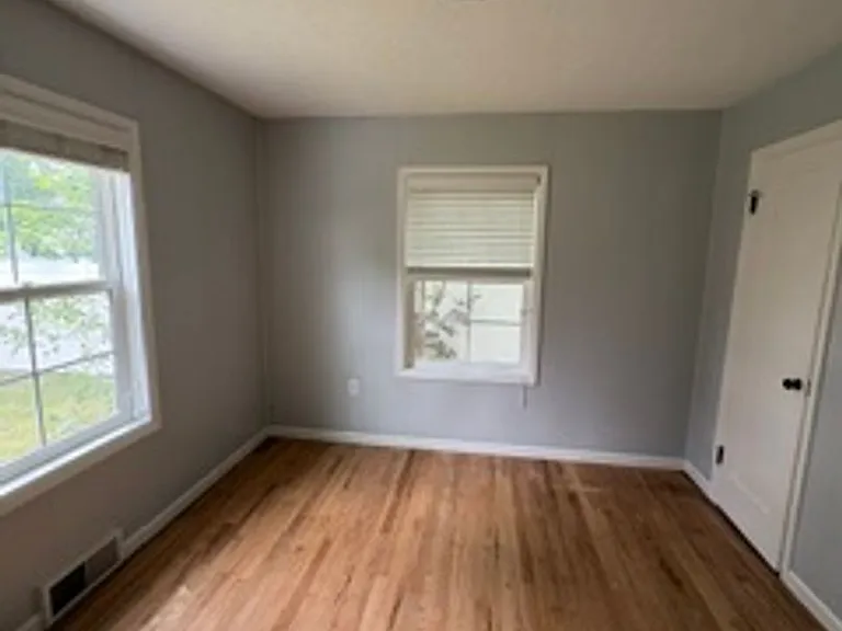 618 S 14th Ave — Photo 12