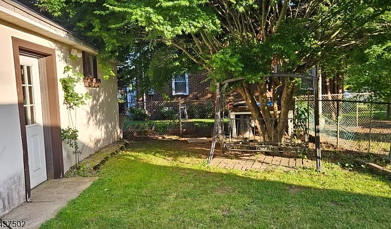615 W Camplain Rd #1 — Photo 18